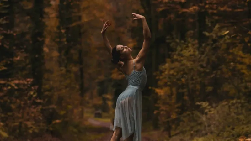 Gu ăn mặc làm nổi bật ngoại hình cung Song Tử